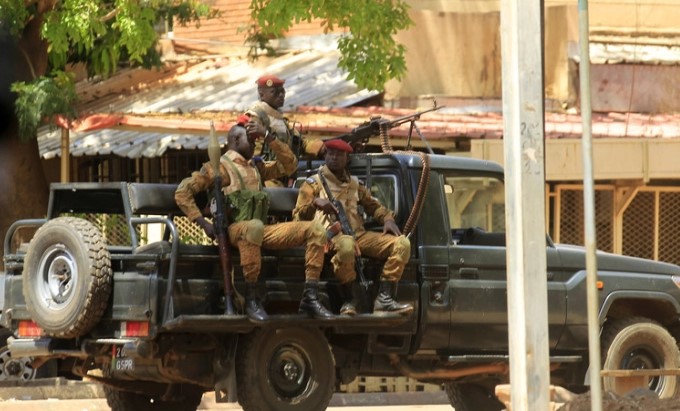 Вака се брани држава: Армијата во Буркина Фасо уби повеќе од сто терористи