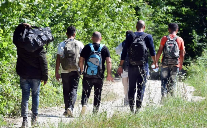 Во Србија дневно влегуваат по 150 мигранти преку Македонија и Бугарија