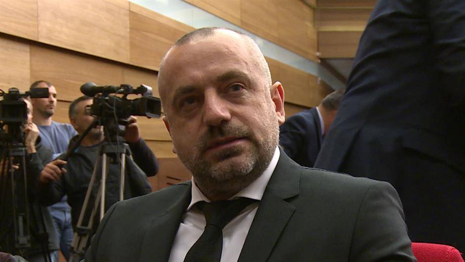 Свечља: Ќе бараме екстрадиција на Радоичиќ и не само тоа