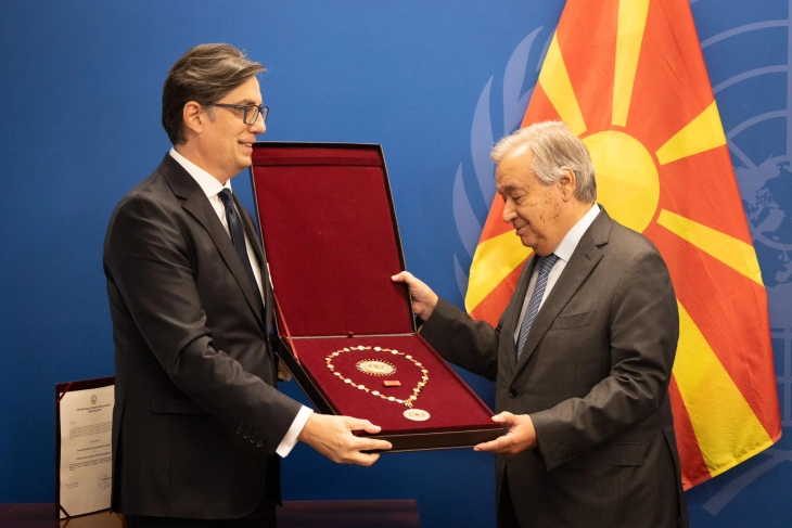 Пендаровски во Њујорк ја одликуваше Организацијата на ОН со Орден на Република Македонија
