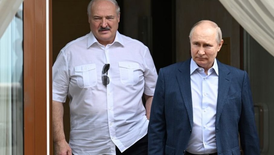 Путин и Лукашенко во Сочи разговарале за сојуз со Северна Кореја