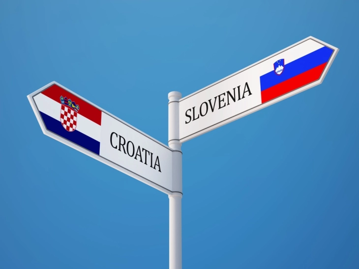 Владата на Словенија од сабота воведува контроли на границите со Хрватска и Унгарија
