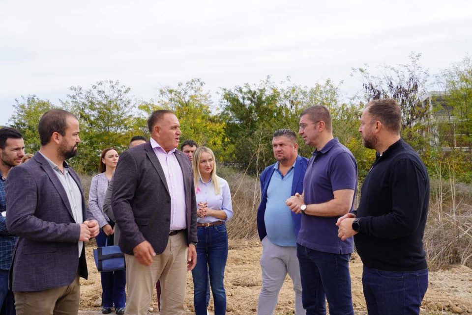Важно е општина Петровец да се развива: Населеното место Блок 6 во Ржаничино добива нова канализациона мрежа