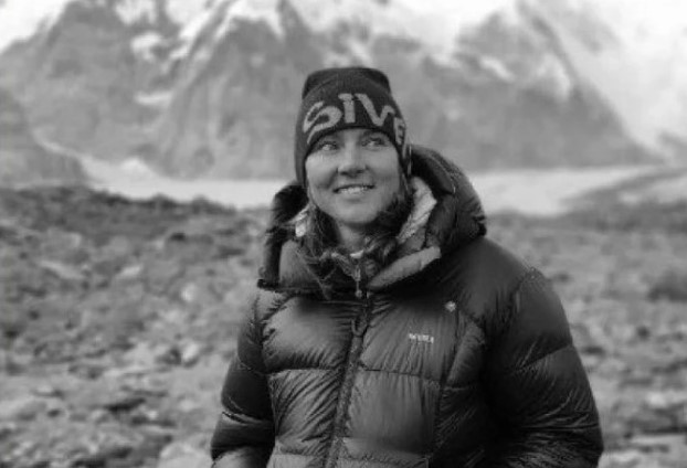 Падна во амбис длабок 500 метри: Почина најславната алпинистка Алењова