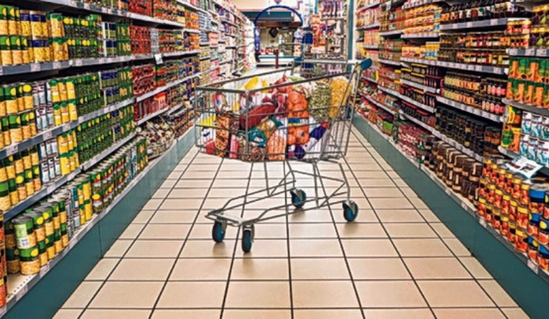 Кај нас цените одат нагоре, кај нив надолу: Од денеска намалени цени на над 3.000 производи супермаркетите во Грција
