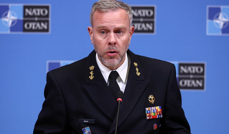 Адмирал Бауер: НАТО почна да се подготвува за судир со Русија 14 години пред војната во Украина