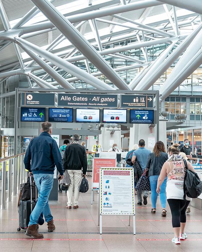 Откажани летовите од аеродромот во Хамбург поради закана за напад врз авион од Техеран
