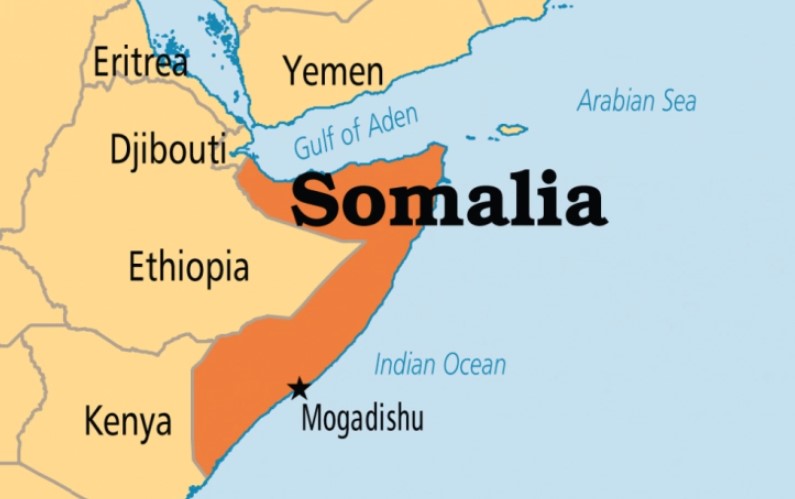 Шест лица загинаа во експлозија на автомобил-бомба во близина на воена база во Могадишу