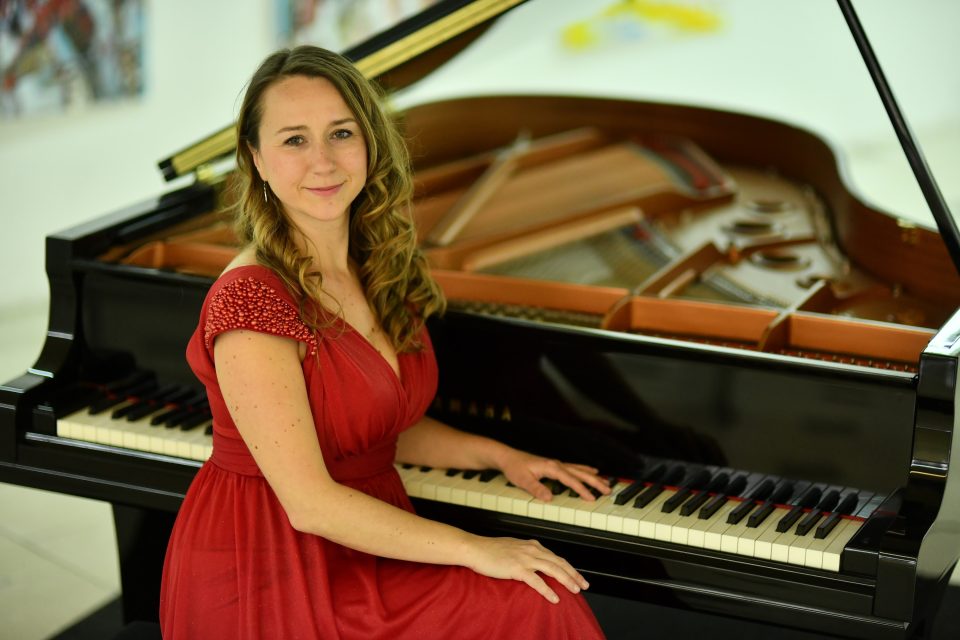 Вечерва на „Златна лира“ концерт на пијанистката Јасмина Трајческа