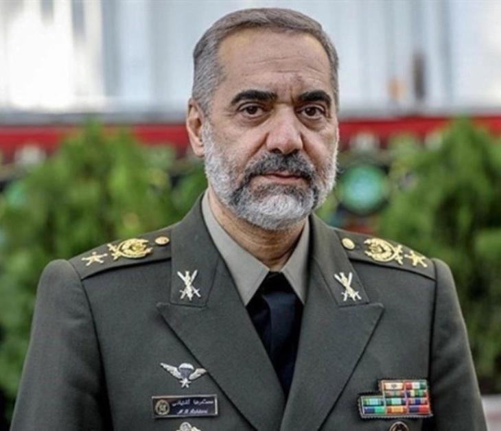 Мохамад Реза Аштиани, ирански министер за одбрана: САД ќе претрпи тежок удар ако не ја запре војната во Појасот Газа