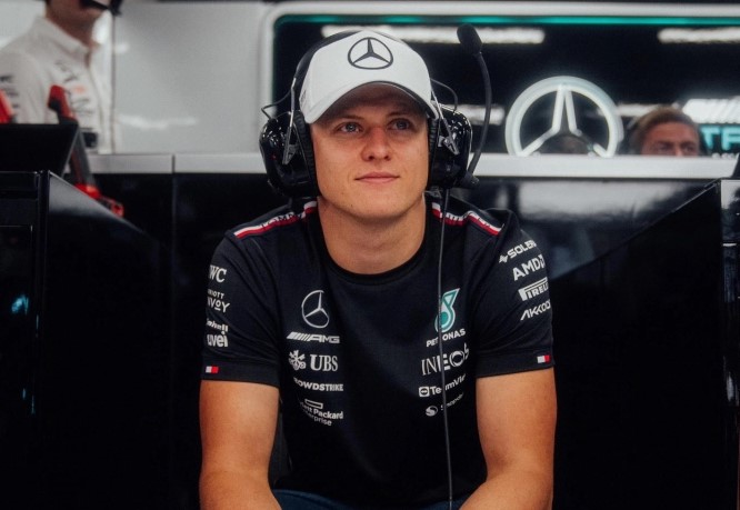 Синот на Михаел Шумахер сѐ подалеку од Формула 1