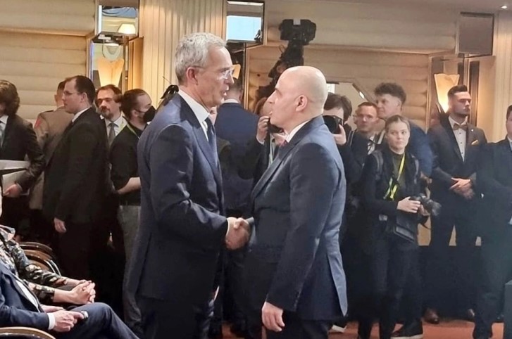 Ковачевски и Генералниот секретар на НАТО Столтенберг, домаќини на неформалниот состанок на лидери на НАТО сојузници од регионот
