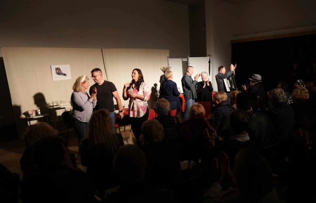Хрватски аматерски театар настапи во Тетово со „Сè за љубов“ – современа комедија за искуствата од бракот и без него