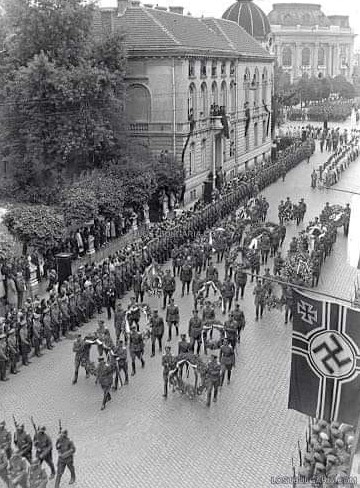 Цар Борис бил погребан со нацистички знамиња
