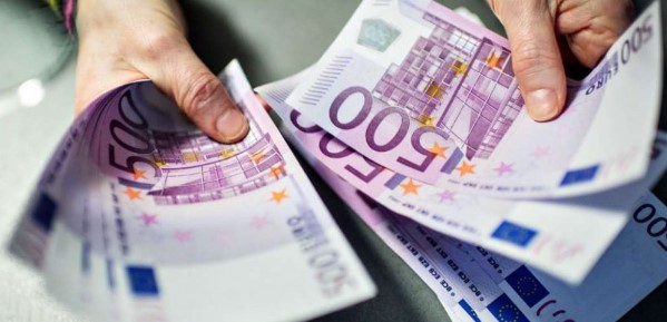 Највисока нето плата во регионот има Словенија, 1.477 евра, најниска Македонија, 643 евра
