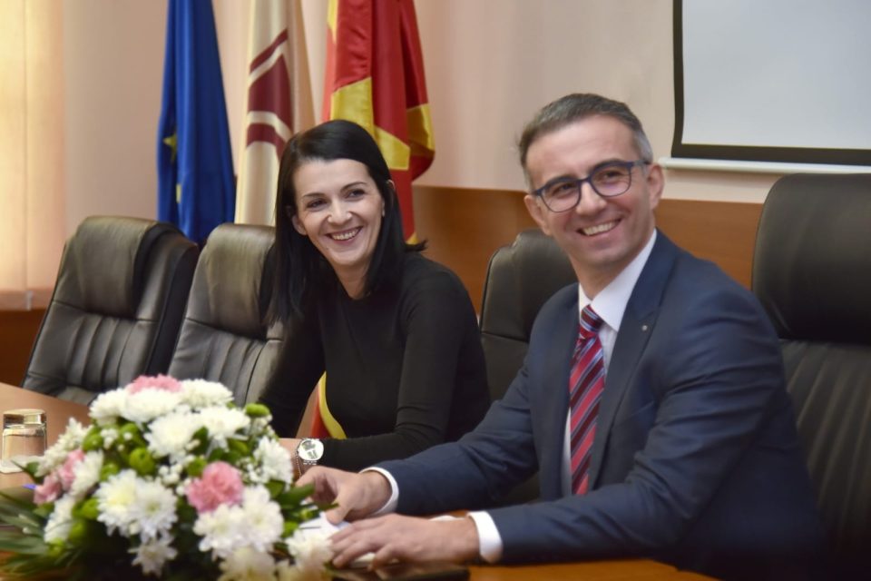 Костадиновска-Стојчевска: Македонската културна дипломатија е подготвена да одговори на глобалните предизвици