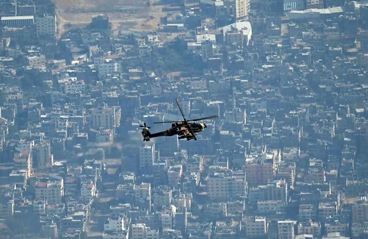 Израелските авиони и хеликоптери во текот на ноќта бомбардирале во Газа
