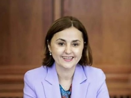 Романската министерка за надворешни работи во посета на Македонија