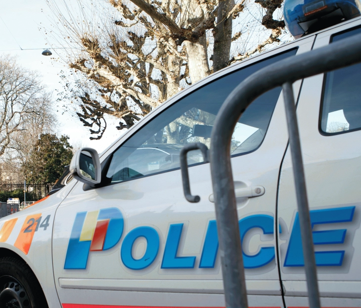 Двајца убиени во вооружен напад во Сион, Швајцарија
