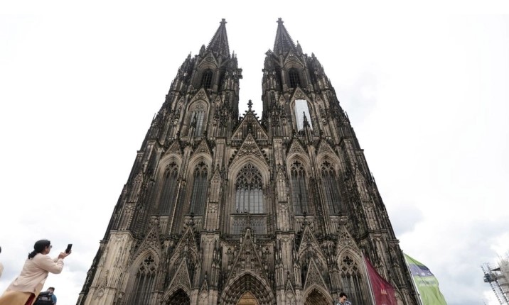 Катедралата во Келн останува затворена поради терористичка закана