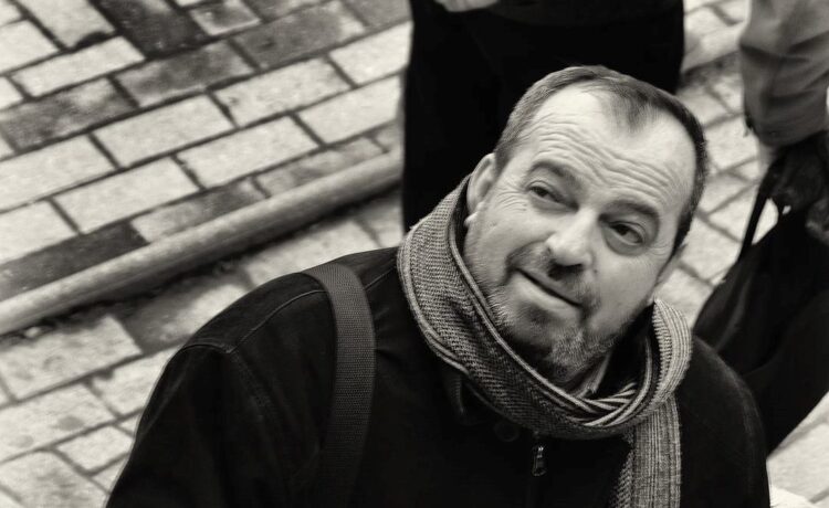 Ин мемориам: Почина новинарот Симон Илиевски