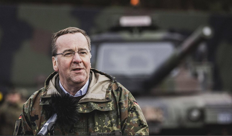 Германија размислува за враќање на задолжителното служење воен рок