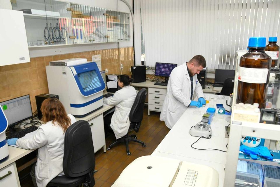 Со новата опрема која ја доби Истражувачкиот центар за генетско инженерство при МАНУ ќе се покриваат и две нови анализи за пациенти со ретки болести
