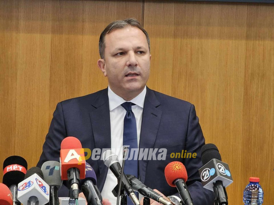 Синдикатот на полицијата поднесе кривична пријава против поранешниот министер за внатрешни работи Оливер Спасовски и други три лица за несовесно работење