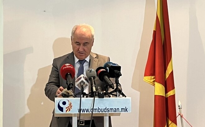 Зибери: Се зголемува бројот на вработените Албанци во јавниот сектор, се намалува на Македонците
