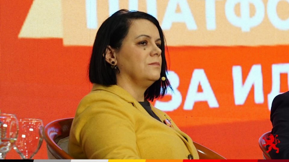 Елена Петрова стапи на функцијата дополнителен заменик-министер за финансии