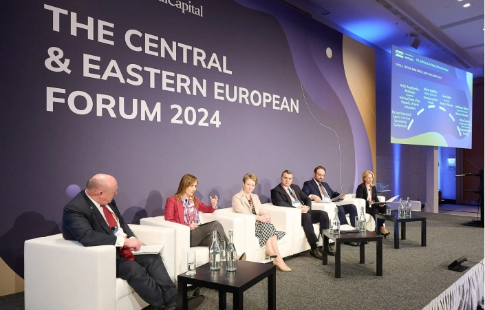 Ангеловска-Бежоска на форум на „Еуромани“: Централните банки постигнаа двоен успех – ценовна и финансиска стабилност