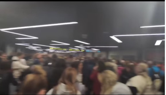 Еве што се случувало: Патниците од Македонија не се директно виновни за хаосот на аеродромот во Белград