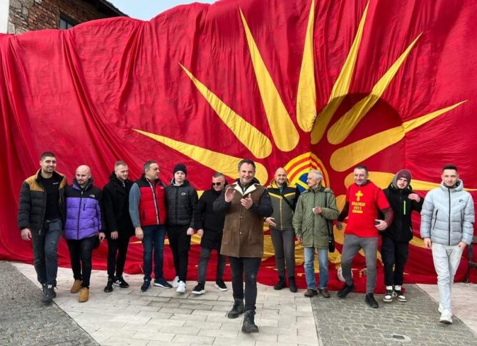 Власта не се откажува од теророт на Македонци за истакнување на знамето со сонцето од Кутлеш