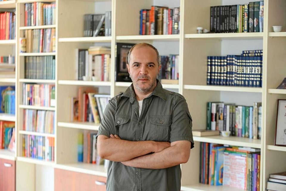 Издавачката куќа „Ми-Ан“ денеска ја промовира најновата книга на Емил Ниами, „Вовед во славистиката“