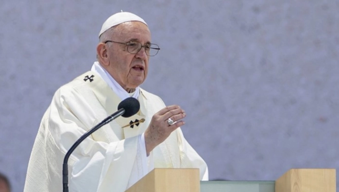 Папата Франциск повторно повика на прекин на војните во Украина и Блиски Исток