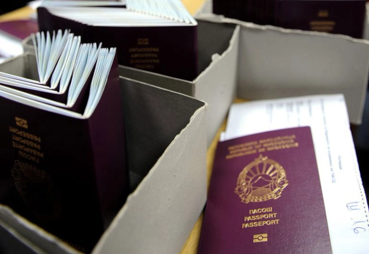 Мицкоски: Собранието може да ја продолжи важноста на пасошите „Република Македонија“
