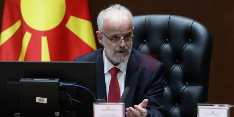 Џафери вели дека не е виновен што албанската опозиција нема член во ДИК