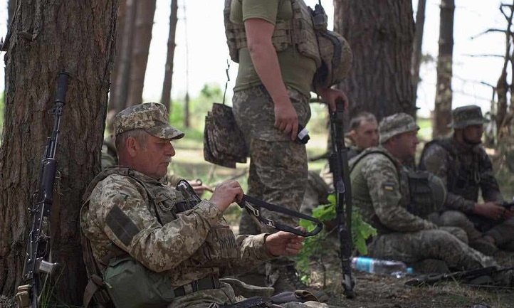 Амбасадорот на Украина во Тирана потврди дека украински војници се обучувале во Албанија