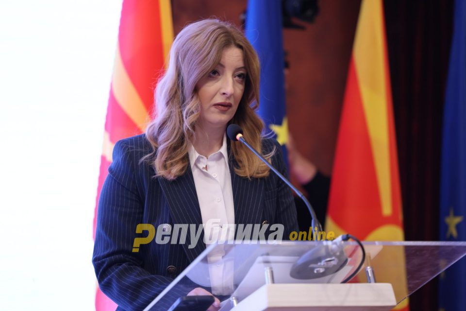 Градоначалничката на Скопје ќе ја предводи листата на парламентарните избори во ИЕ 1