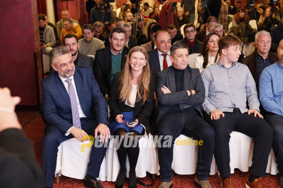 „Зомби партија“ вели Славески за новата партија и гостите на Данела