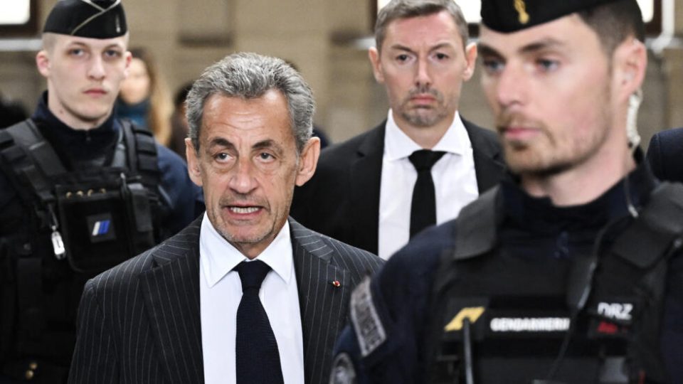 Саркози се соочува со затворска казна, Апелацискиот суд го прогласи за виновен за незаконско финансирање на кампања