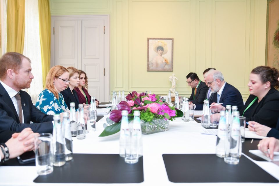 Џафери – Стефанишина: Македонија е партнер на Украина и важен фактор во европската стабилност