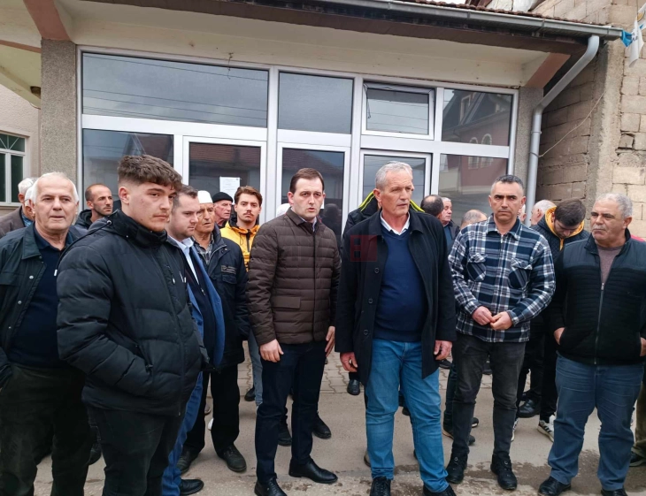 Жителите на Долна и Горна Бањица протестираа против спроведувањето на планот за изградба на Коридорот 8, најавија целосна блокада
