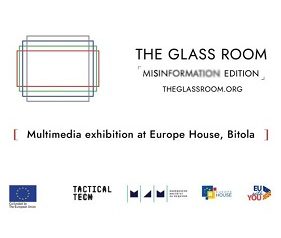 Изложбата „Стаклена соба – Погрешни информации и манипулации на интернет“ во Europe House Битола