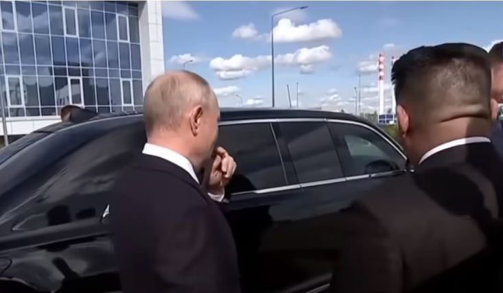 Ким Џонг-Ун доби подарок автомобил „за лична употреба“ од Путин