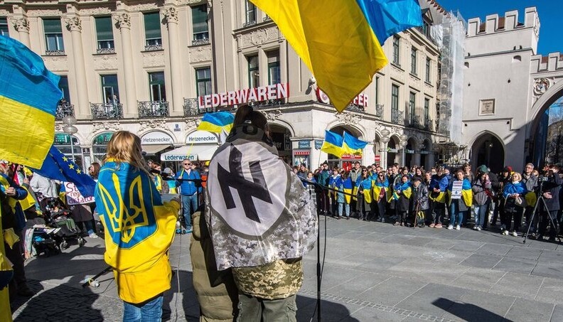 Германски весник: Украински екстремисти од неонацистичкиот „Азов“ слободно оперираат во Германија