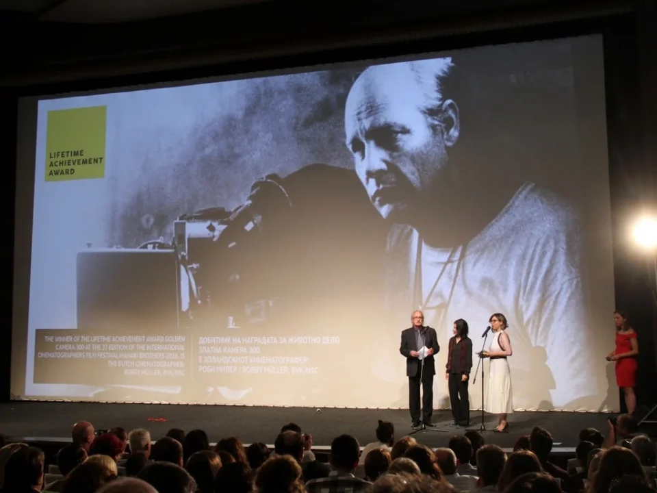 Великаните на „Браќа Манаки“ во Кинотека: „Париз, Тексас“ денеска во чест на Роби Милер