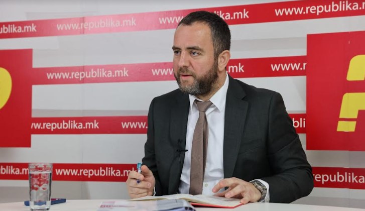 Тошковски: Со новиот модел на достава  во Скопје, дистрибуирани четири и пол пати повеќе лични карти