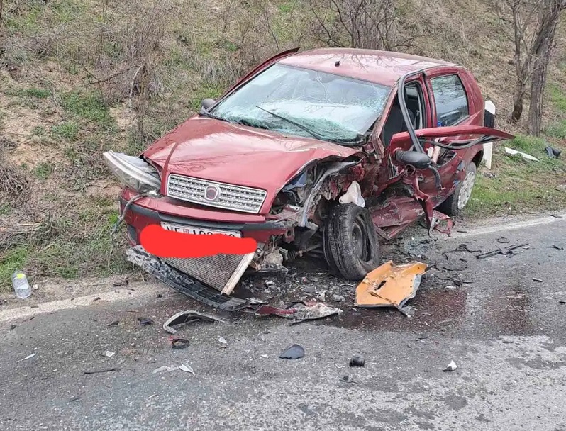 Tешка сообраќајка на патот Штип-Велес, едно лице загина