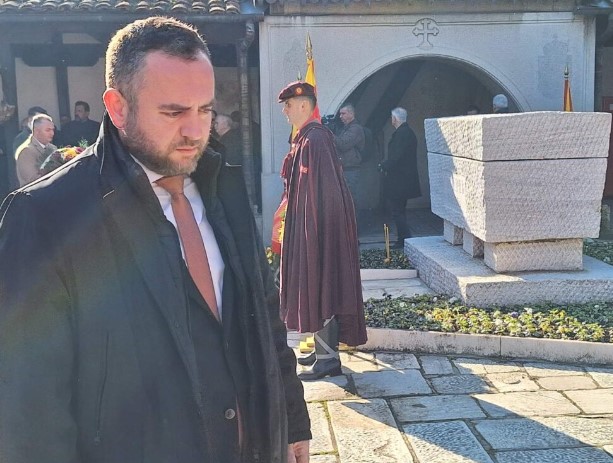 Делегација на ВМРО-ДПМНЕ на гробот на Гоце Делчев: Битката за Македонија која Делчев ја доби е обврска за нас да ја продолжиме кон просперитетна и силна држава